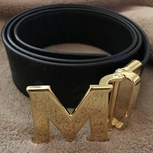 McM belt black SOLD